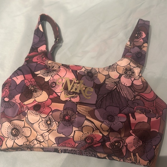 Nike Multicolor Floral Sports Bra - Picture 2 of 4